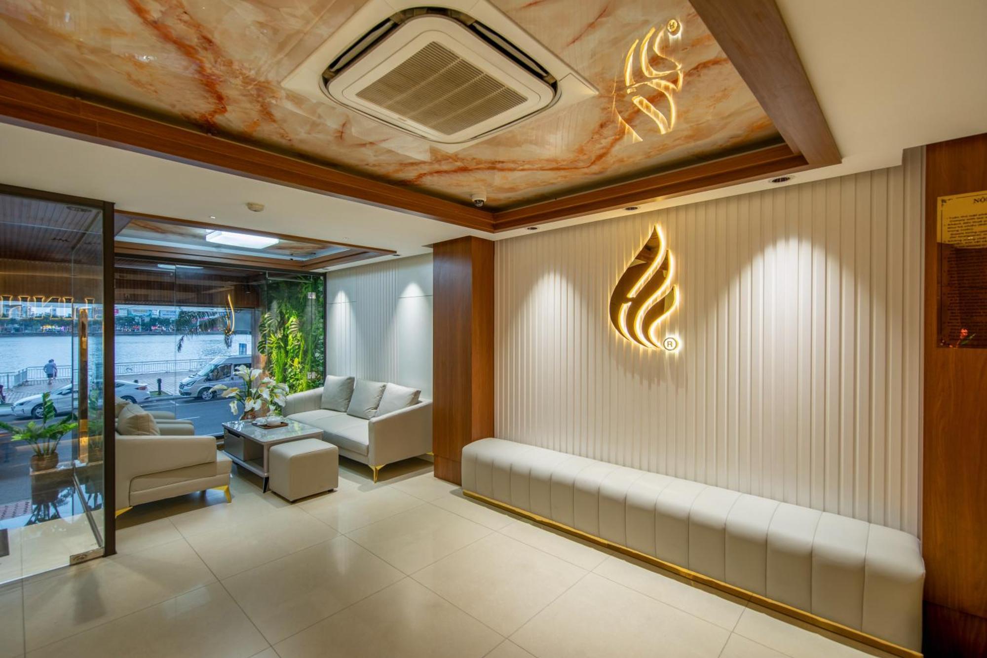 Hoang Linh Riverside Hotel Danang Εξωτερικό φωτογραφία
